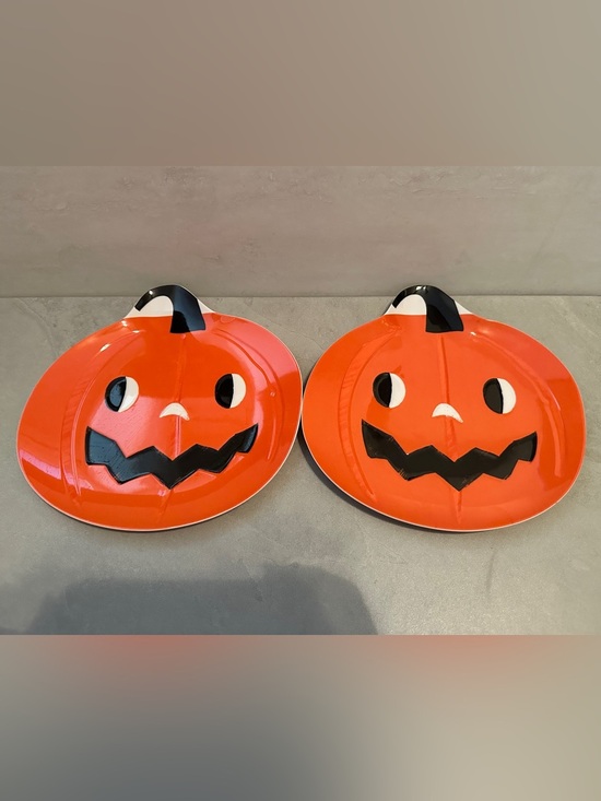Other - Set Of 2 Hyde & Eek Melamine 9” Plates Orange Halloween Pumpkins EUC